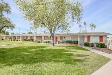 10551 W Coggins Dr, Sun City, AZ 85351 X