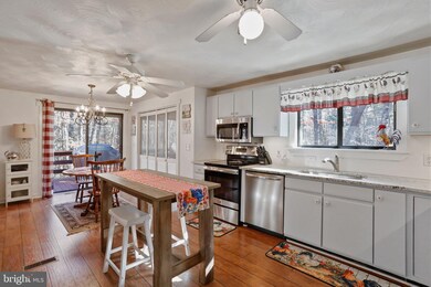 242 Sarah Ln, Basye, VA 22810 - photo 7