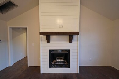 706 N Montego St, Nixa, MO 65714 - photo 2