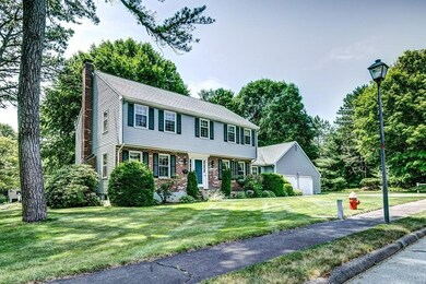 37 Wildon Rd, Wellesley, MA 02482 - photo 2