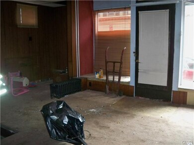 111 W Ridge St, Lansford, PA 18232 - photo 6