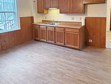 10 Gerald Ct unit 2, Cherry Valley, MA 01611 - photo 7