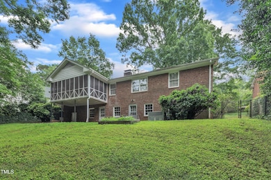 3304 Redbud Ln, Raleigh, NC 27607 - photo 2