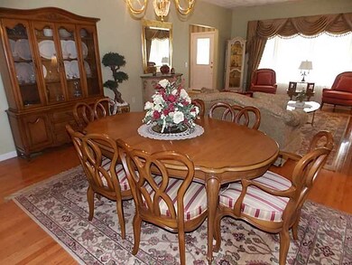 2 Dairy Farm Dr unit 2, West Warwick, RI 02893 - photo 5