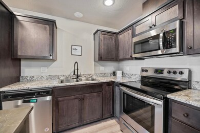 7870 Phaedra Ln, White City, OR 97503 - photo 7