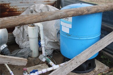 8993 N Cr 101 Rd N, San Diego, TX 78384 - photo 6