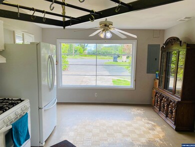 845 E Ellendale Ave, Dallas, OR 97338 - photo 6