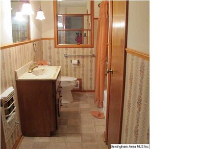Hall Full Bathroom