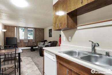 Kitchen/Living