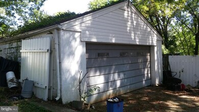 7724 Emerson Rd, Hyattsville, MD 20784 - photo 7