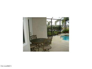 20130721053335275403000000-o