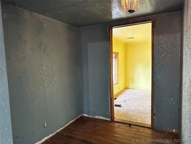 800 W Skelton St, Okmulgee, OK 74447 - photo 5