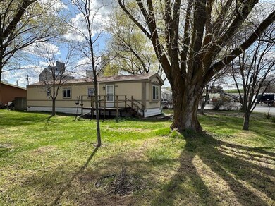 201 D St, Endicott, WA 99125 - photo 4