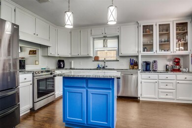 217 Camelot Dr, Weatherford, TX 76086 - photo 7