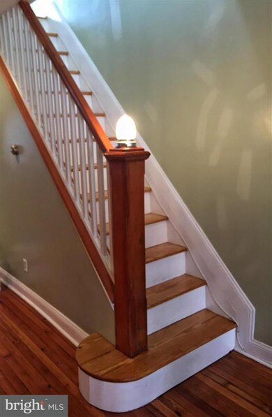 734 S Curley St, Baltimore, MD 21224 - photo 3