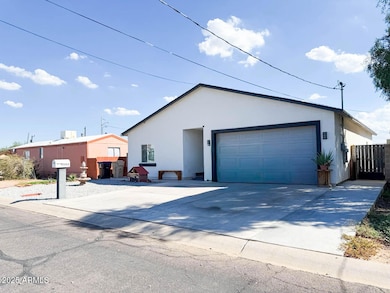 7953 W Kirby St, Peoria, AZ 85345 - photo 2