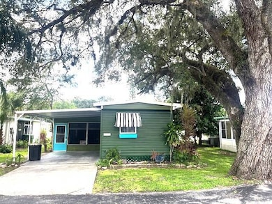 900 Aqua Isles Blvd unit B16, La Belle, FL 33935 - photo 2