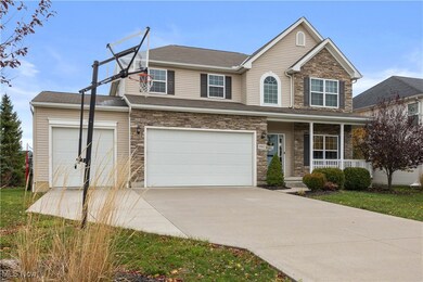 3982 Courtyard Dr, Lorain, OH 44053 - photo 4