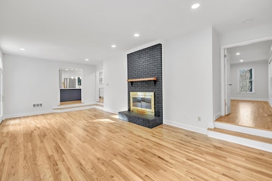 93 Putting Green Rd N, Trumbull, CT 06611 - photo 6