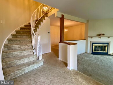 27 Independence Place, Newtown, PA 18940 - photo 4