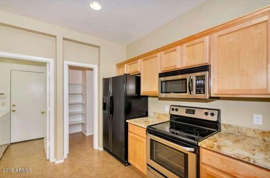 4516 W Fortune Dr Anthem West-small-010-