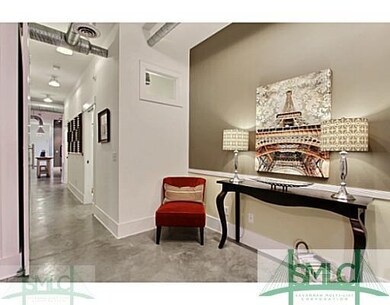 Foyer.