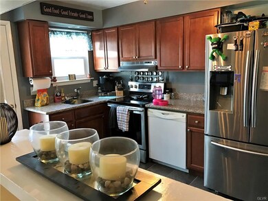 5577 Wedge Ln, Allentown, PA 18106 - photo 5