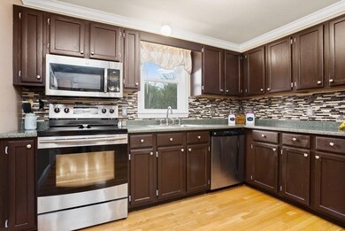 170 Hathaway Commons Rd, Fall River, MA 02720 - photo 5