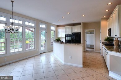 13002 Shaneybrook Cir, Reisterstown, MD 21136 - photo 4