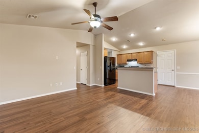 8932 S 258th East Ave, Broken Arrow, OK 74014 - photo 7