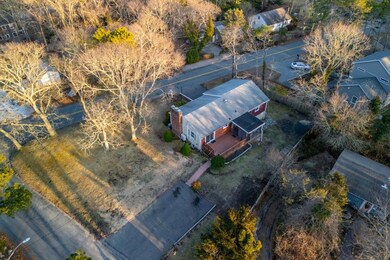 28-3 Raintree Rd-9