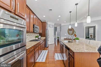 41831 Apatite Square, Aldie, VA 20105 - photo 2