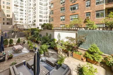 The Queen Anne unit 2C, New York, NY 10021 - photo 6