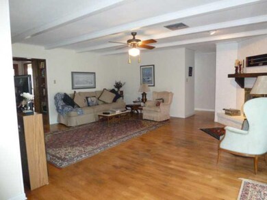 Den/Family/Great Room.