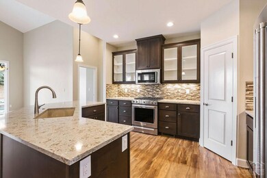 1627 NW Zamia Ave, Redmond, OR 97756 - photo 4