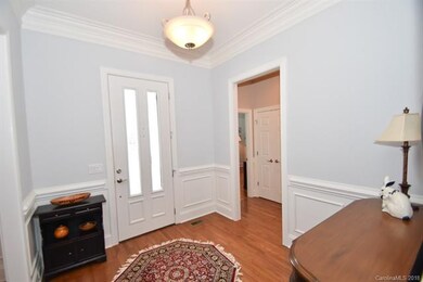 10 ft tall ceilings throughout main floor.  Hardwo