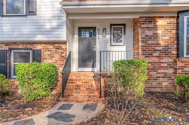 8513 Spring Hollow Dr, Richmond, VA 23227 - photo 3