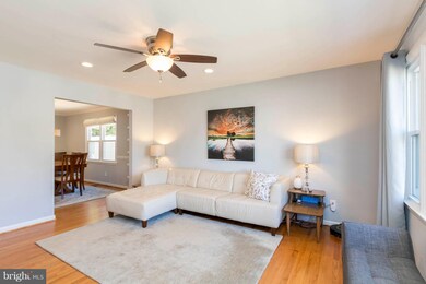 409 Montemar Ave, Catonsville, MD 21228 - photo 3