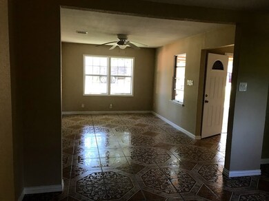 2235 Brea Crest St, Houston, TX 77093 - photo 4