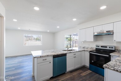 Kitchen 3