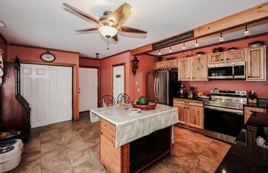 90 Merrimack St, Penacook, NH 03303 - photo 6
