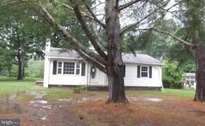 5516 Burr Hill Rd, Rhoadesville, VA 22542 - photo 2