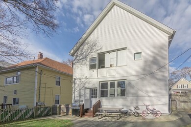 16 Mckinley Rd, Worcester, MA 01605 - photo 3