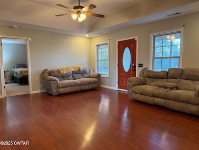 3779 Mulberry Cir, Hornbeak, TN 38232 - photo 5