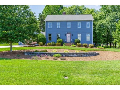 2 story offering 2228 sq ft