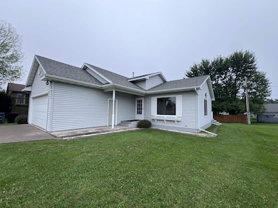 2023 E 11th St, Superior, WI 54880 - photo 2