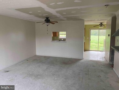 6975 Walker Mill Rd, Capitol Heights, MD 20743 - photo 3