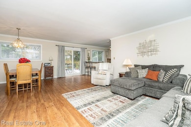 61 Nesbit Ln, Rochester Hills, MI 48309 - photo 7