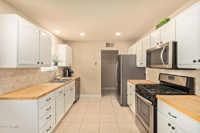 1702 W Eva St, Phoenix, AZ 85021 - photo 7