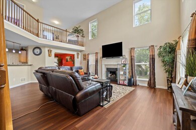 03-Living ROom
